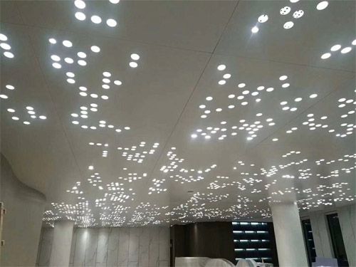 定制铝单板，让空间更富层次感